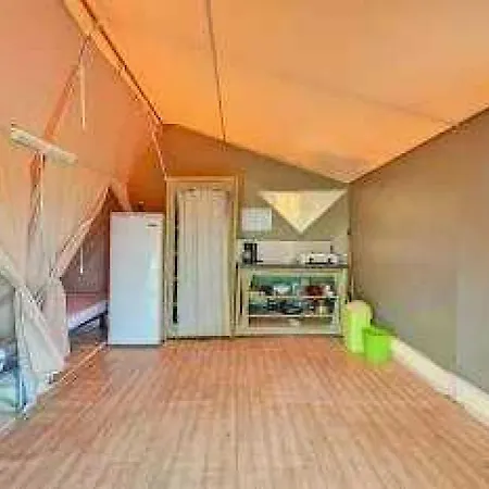 3 Etoiles - Piscine - Eeeehb * Balazuc